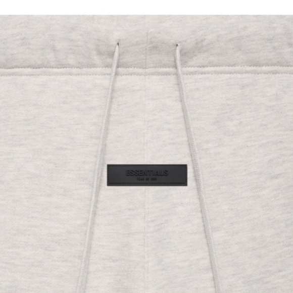 Fear of God FOG Essentials 1977 Jogger Sweatpants Light Oatmeal Grey / Off White - Picture 3 of 11